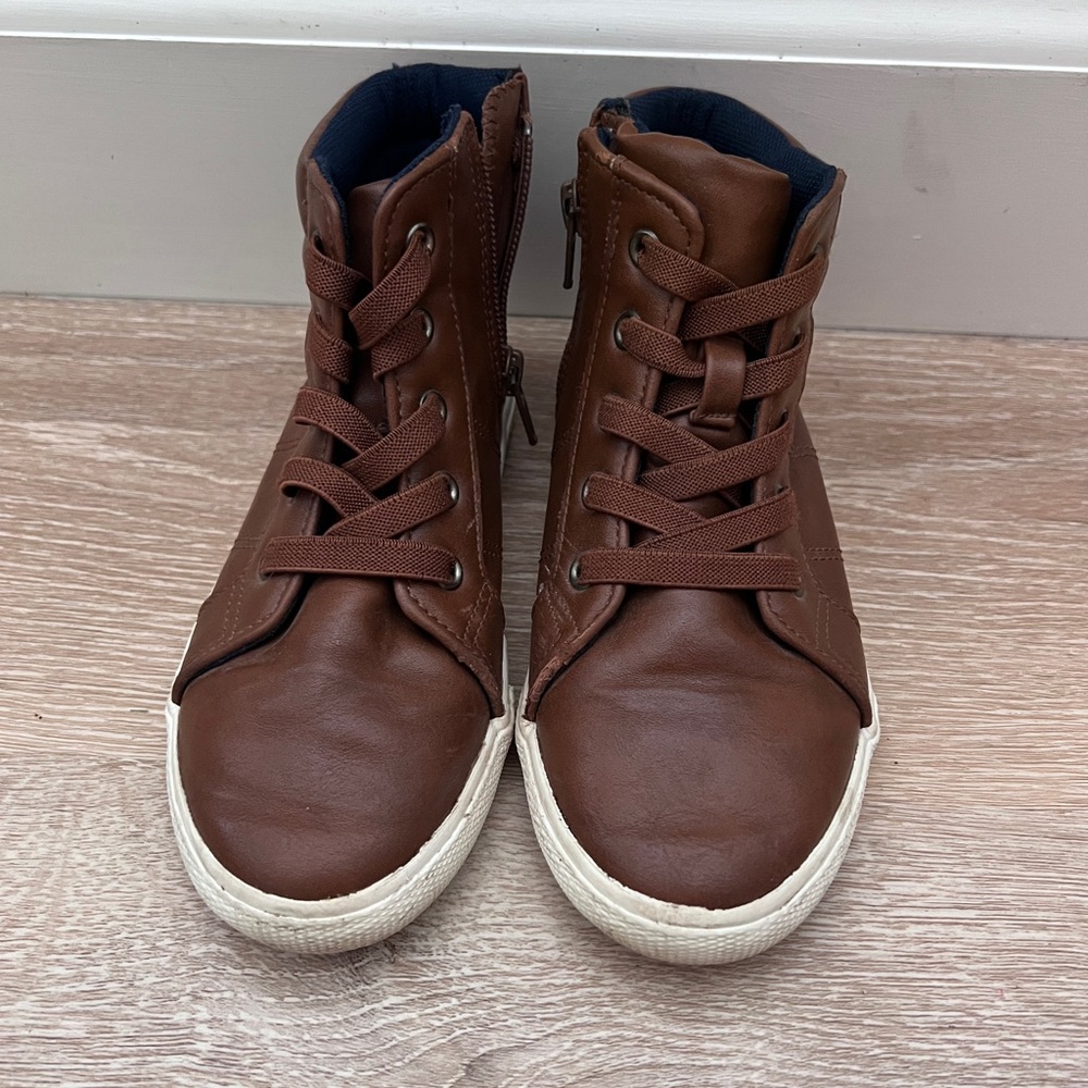 Cat & Jack Brown Leather hi- top sneaker